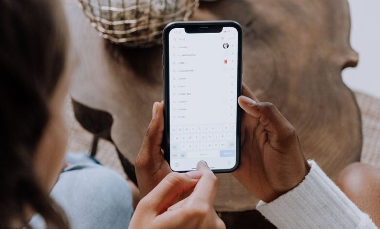 phone numbers of known identities listed